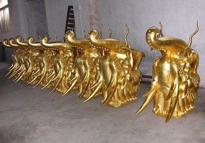 廣西玻璃鋼雕塑定做 選擇專業(yè)廠家的優(yōu)勢(shì)與注意事項(xiàng)